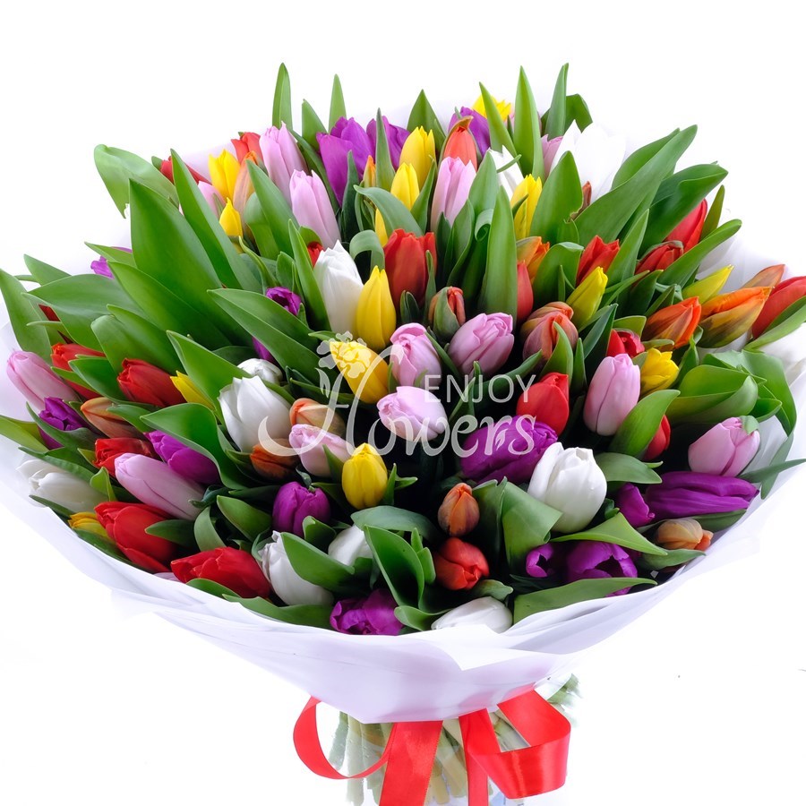 Букет из 101 разноцветного тюльпана "Разноцветные тюльпаны в пленке"