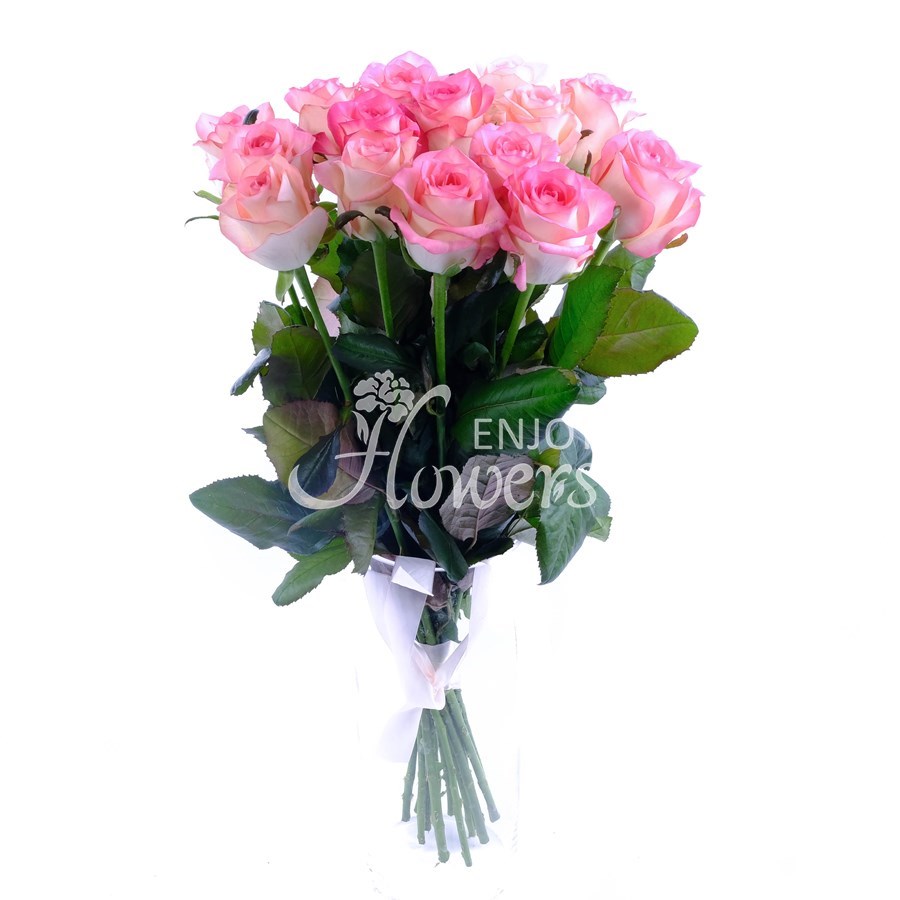 Букет из 15 нежно-розовых роз "Джумилия"