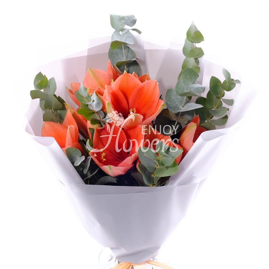 Букет из 3 персиковых амариллисов с эвкалиптом "Персиковые амариллисы"