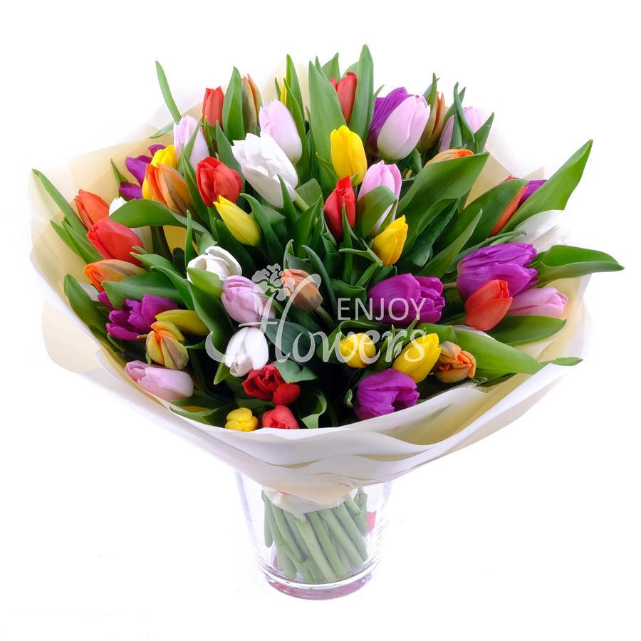 Букет из 51 разноцветного тюльпана "Разноцветные тюльпаны в пленке"