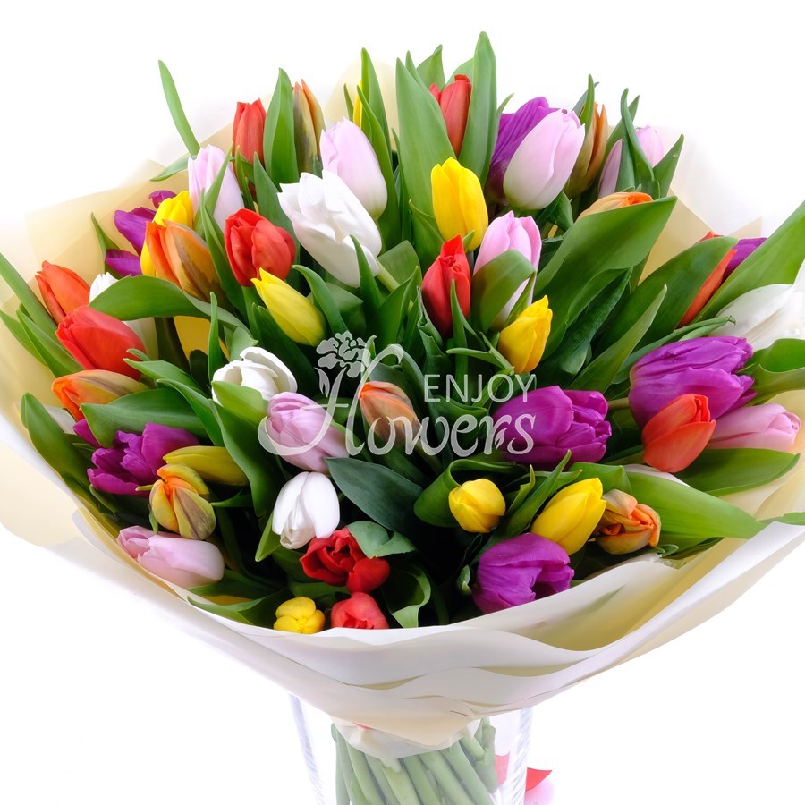 Букет из 51 разноцветного тюльпана "Разноцветные тюльпаны в пленке"