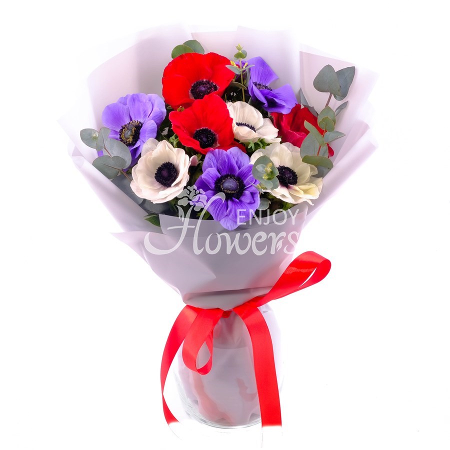Букет из 9 анемонов с эвкалиптом "Разноцветные анемоны""