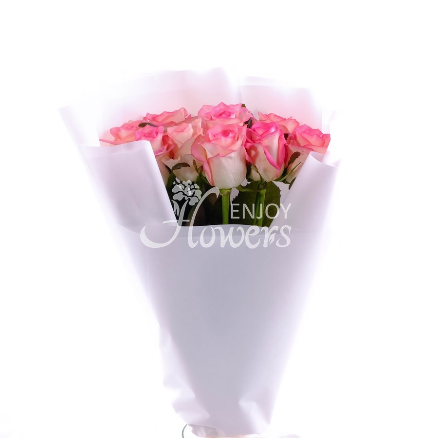 Букет из 9 нежно-розовых роз в пленке "Джумилия"
