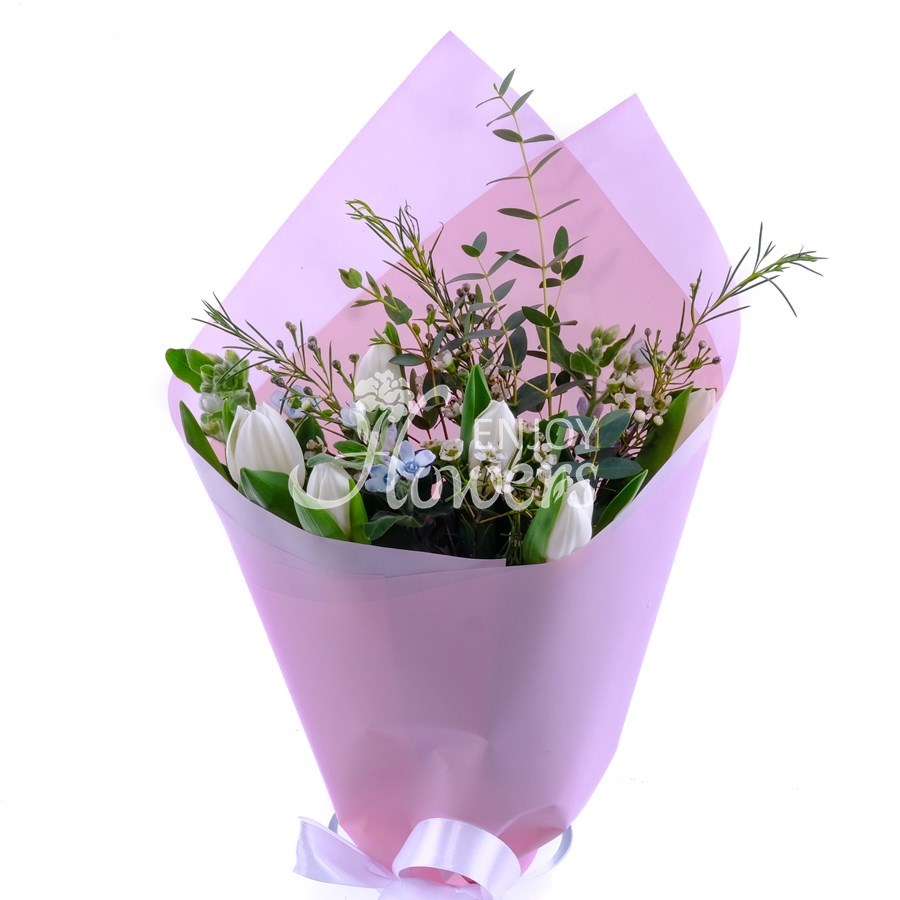 Букет из тюльпанов и оксипеталума "Весенний свет"